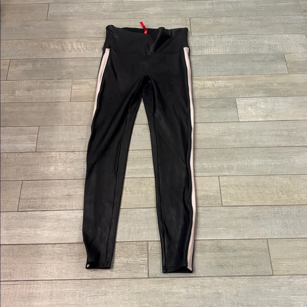 SPANX Black Leggings with Red Tag